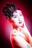 Foto de Belleza con una Modelo Oriental
