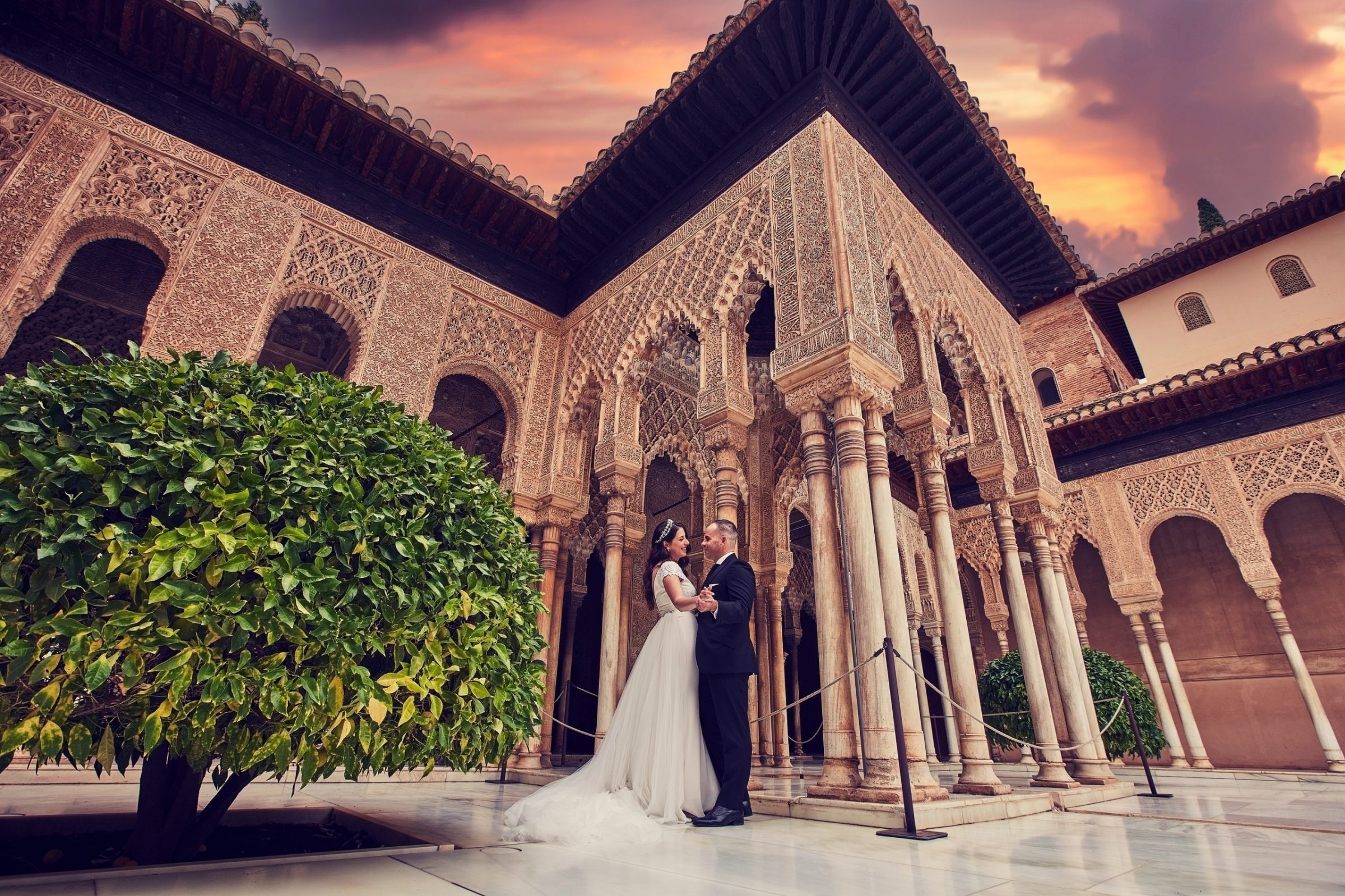 Fotos de Boda en la Alhambra de Granada - Patio de los Leones